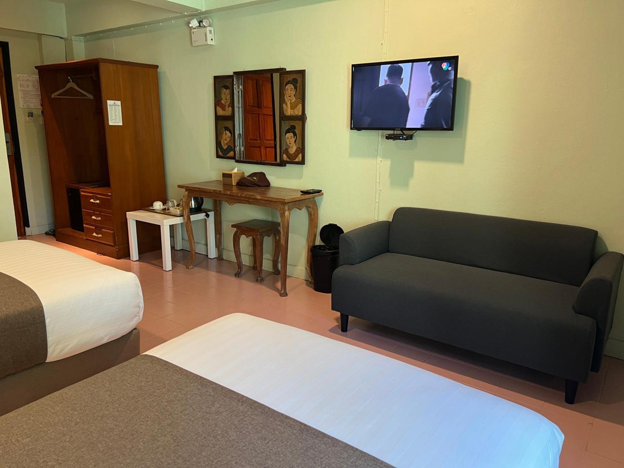 A Hotel Budget Чиангсен Экстерьер фото
