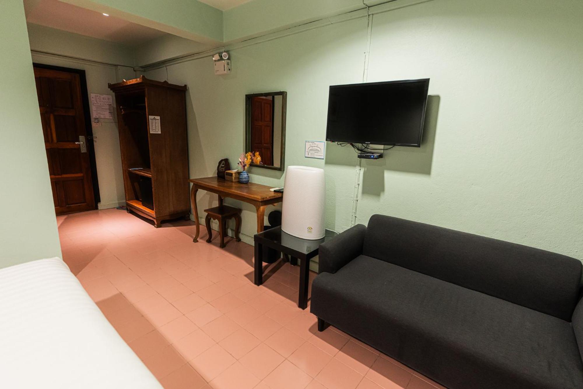 A Hotel Budget Чиангсен Экстерьер фото