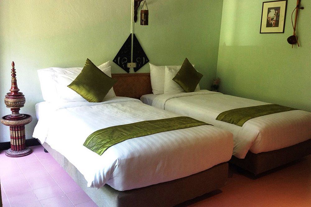 A Hotel Budget Чиангсен Экстерьер фото
